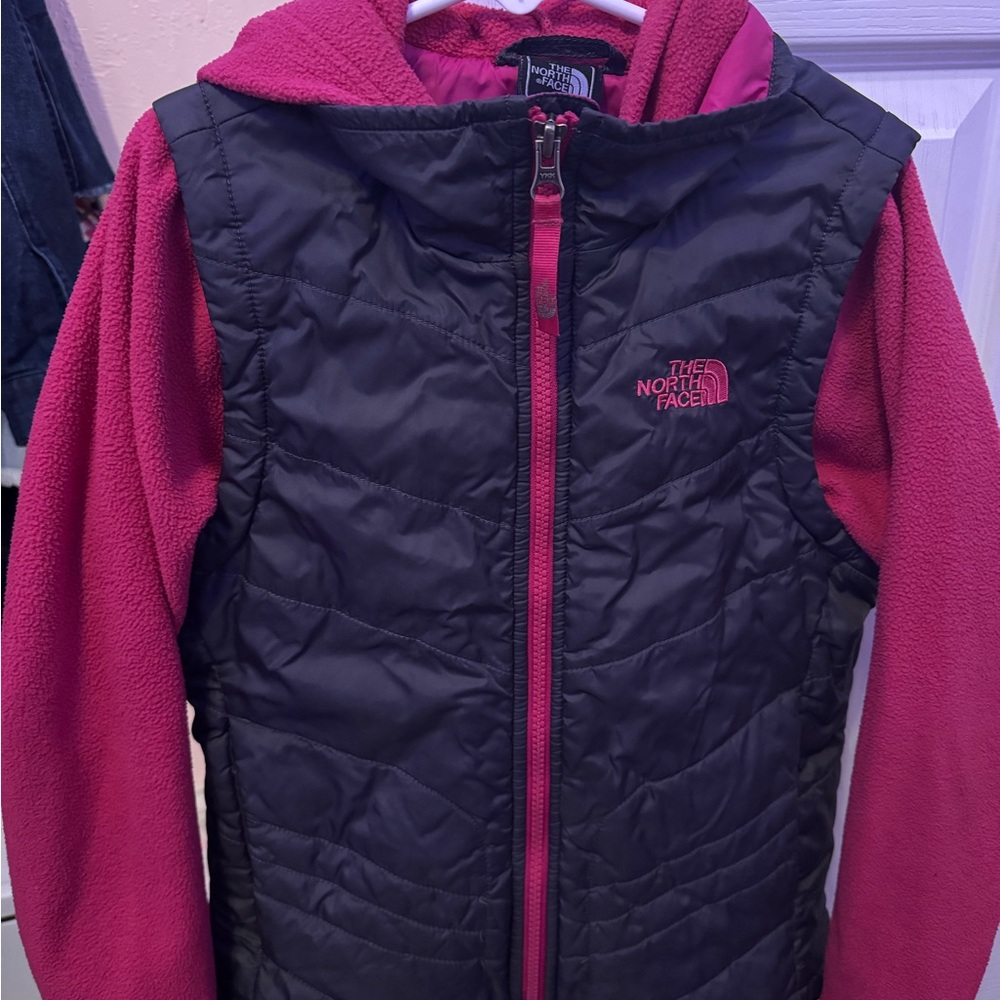 The North Face Kids Vest - Black and Pink
